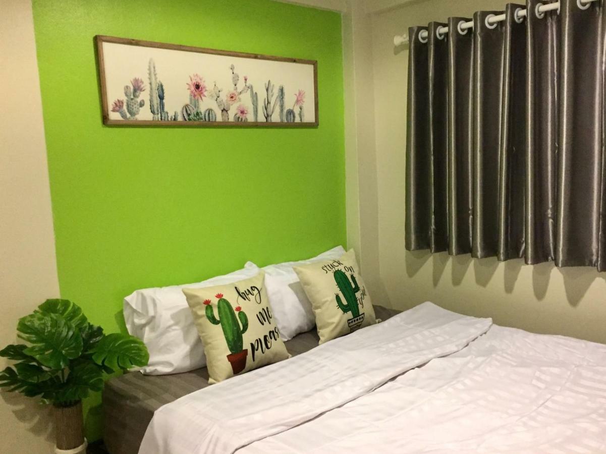 Nouveau Guesthouse Patong Экстерьер фото